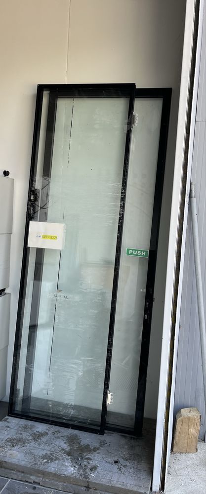 Sticlă securizată 10mm 2.73h (15-100 cm) panouri/usi aluminiu/termopan