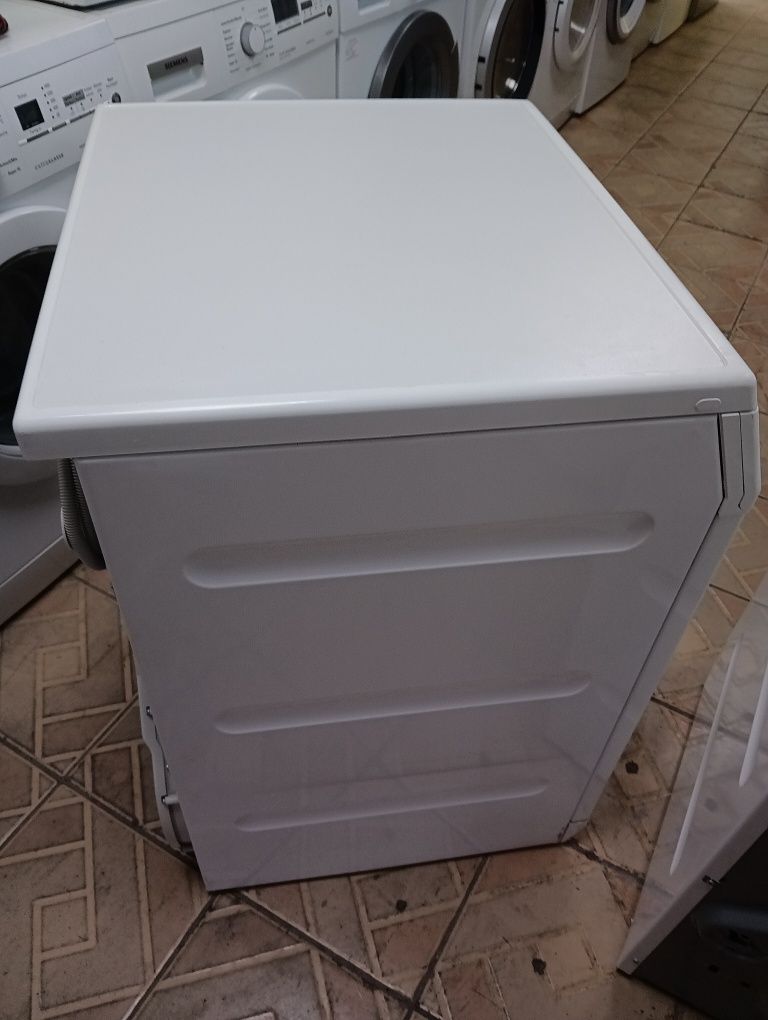 Сушилня с термопомпа Миеле Miele T8861 Edition111  24 месеца гаранция!