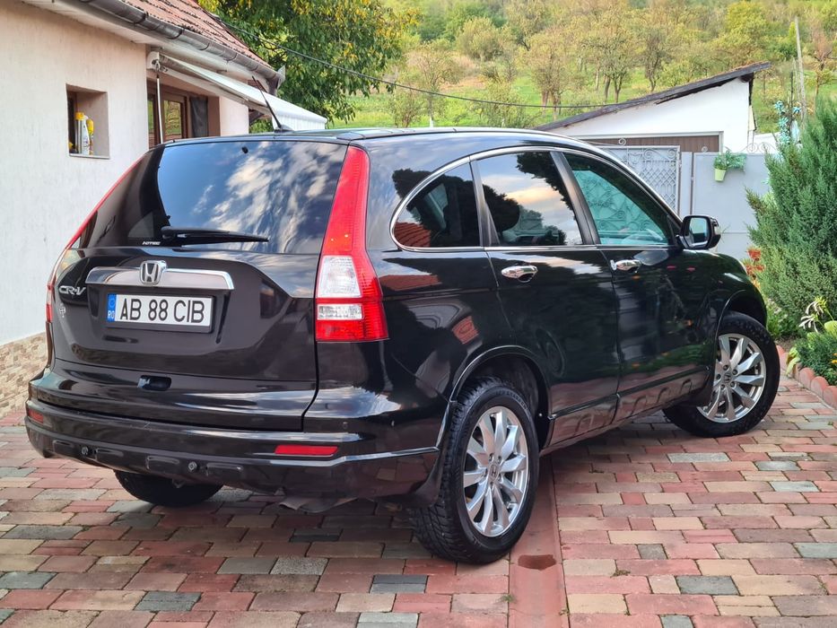 *Vând Honda CR -V 2.2D 4x4/Automat Piele Navi Full