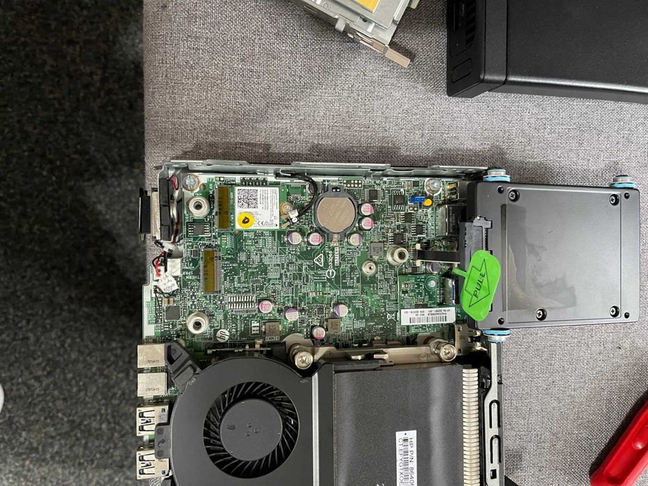 Mini PC HP Elitedesk 705 G3 USFF, 8GB DDR4, SSD 256GB