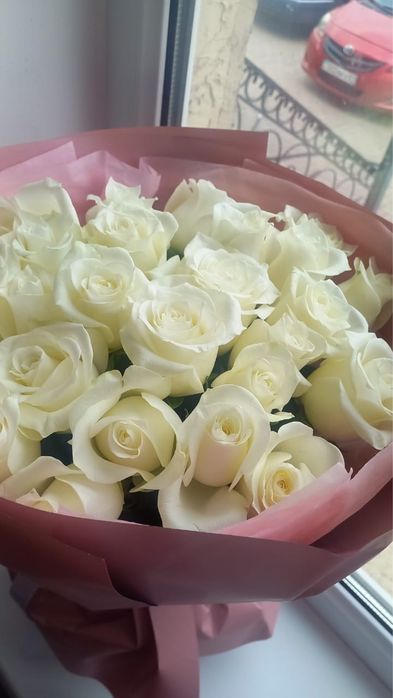 продам свежие цветы сегодня подарили