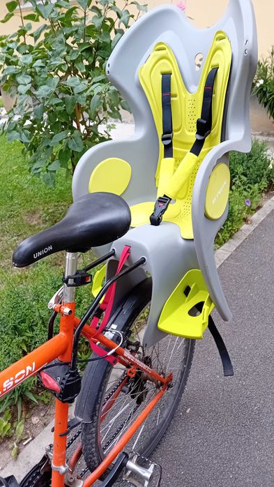 Scaun de bicicleta pentru copii (montat pe cadru)
