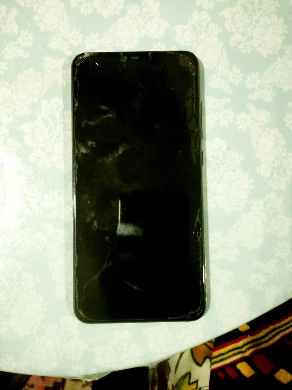 MI 8 Lite 4/64 Xiaomi