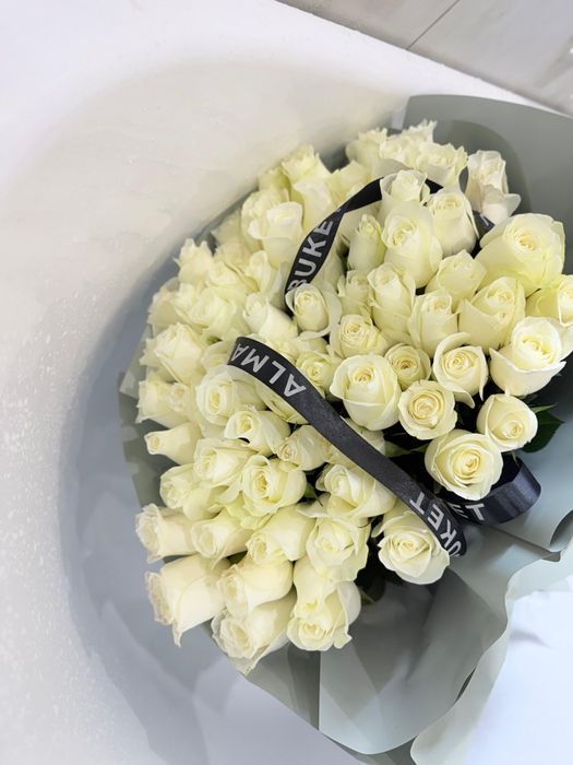 Цветы роза 71 шт