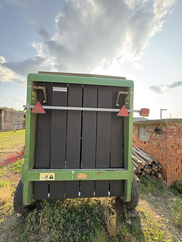 Presă balotat John Deere 550 Camerã Variabilă