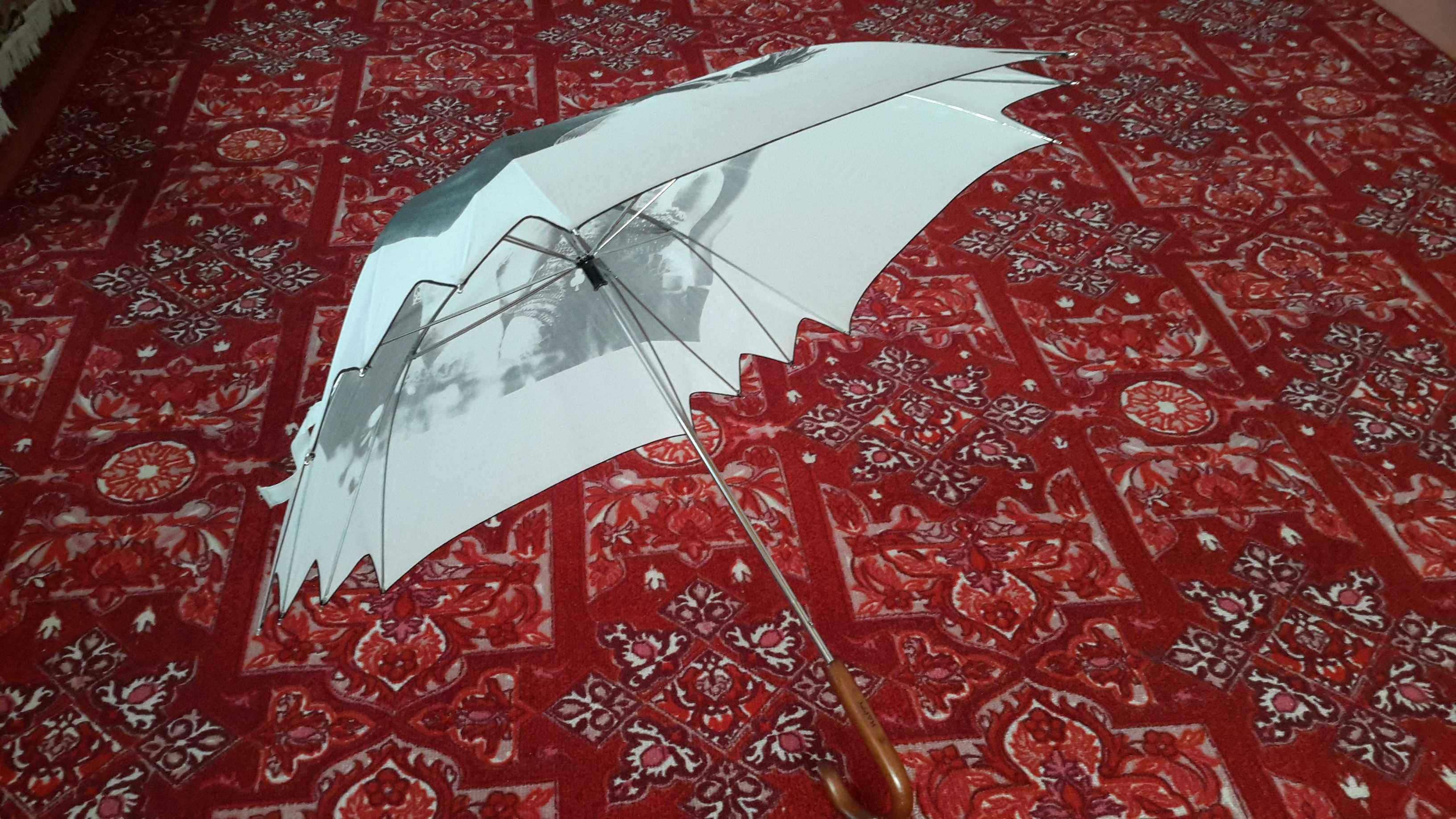 Зонт женский стильный, б/у