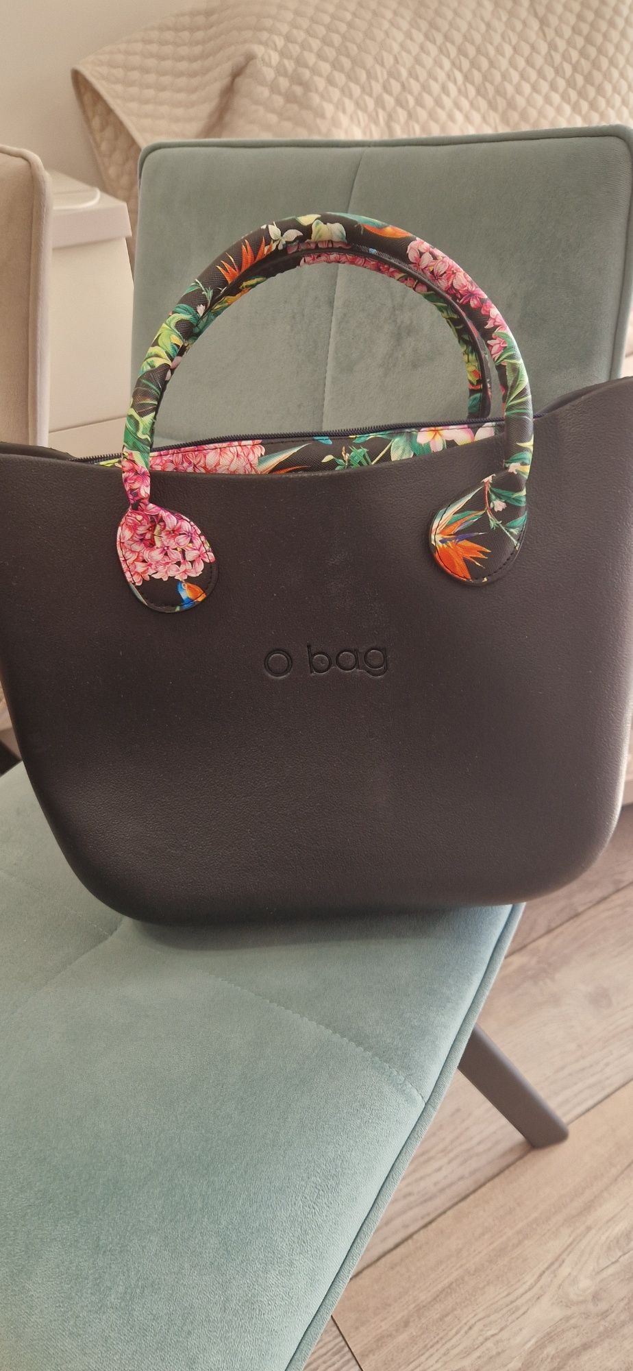 Чанта  O BAG  с цветни дръжки