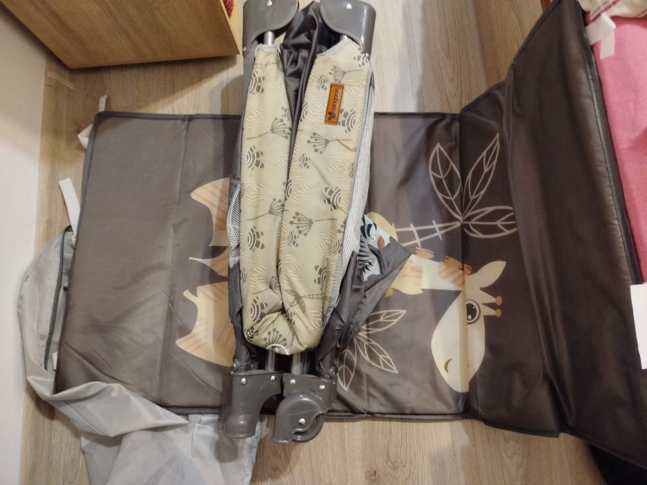 Кошара сгъваема cangaroo africaс  подарък дюшече