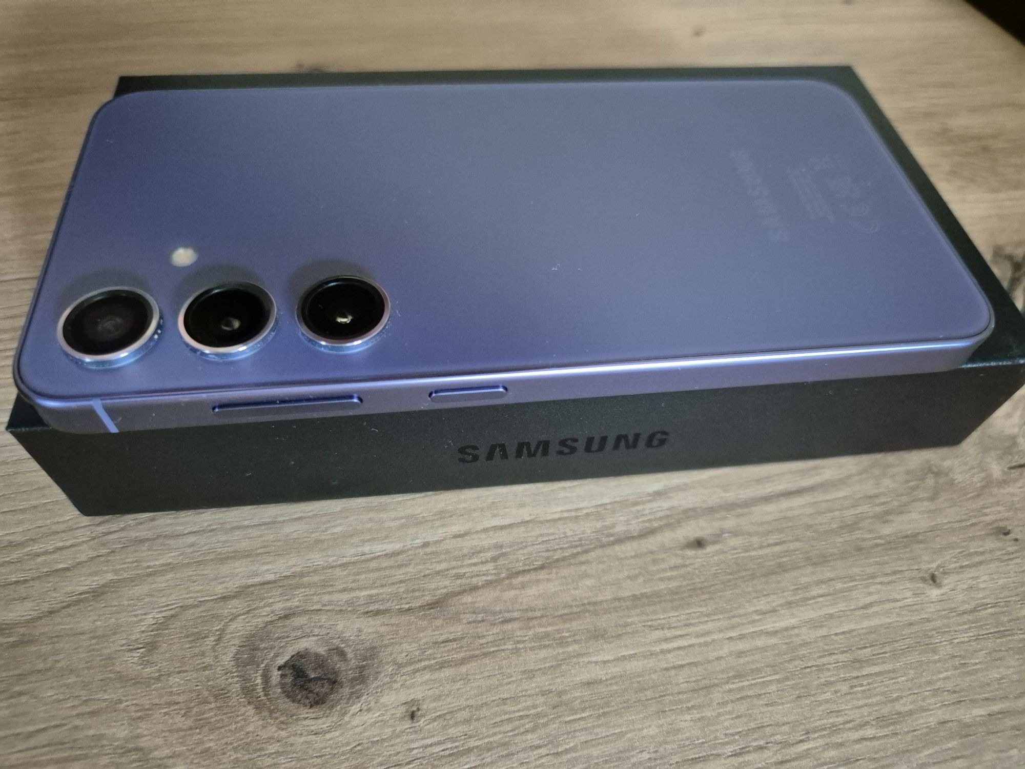 Samsung Galaxy S24 256GB Purple / Cobalt Violet