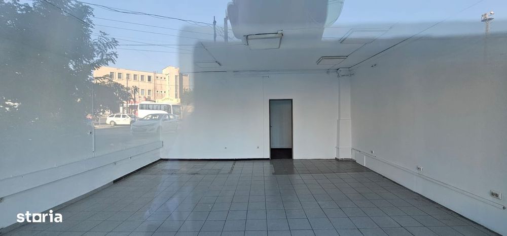 Gara Sos.Mangaliei  Spatiu Comercial stradal 51 mp zona cu tranzit