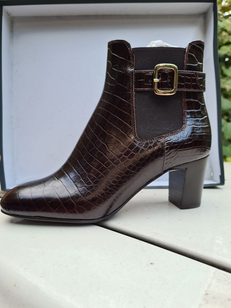 PATRICIA   buckle boot