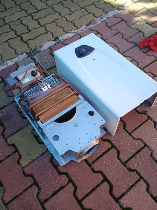 Vailant 10 litri pe gaz