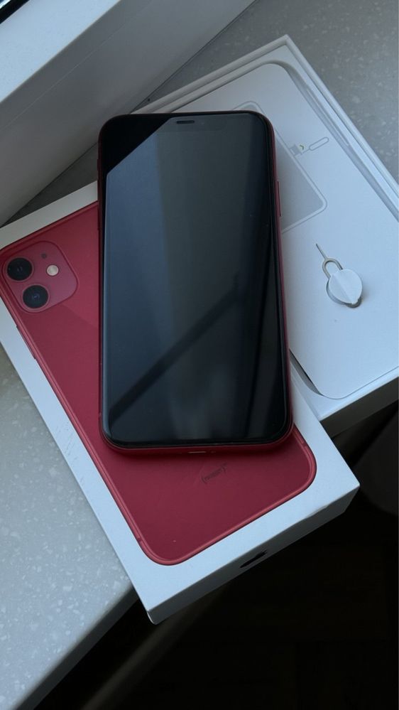 iPhone 11, 256 ГБ