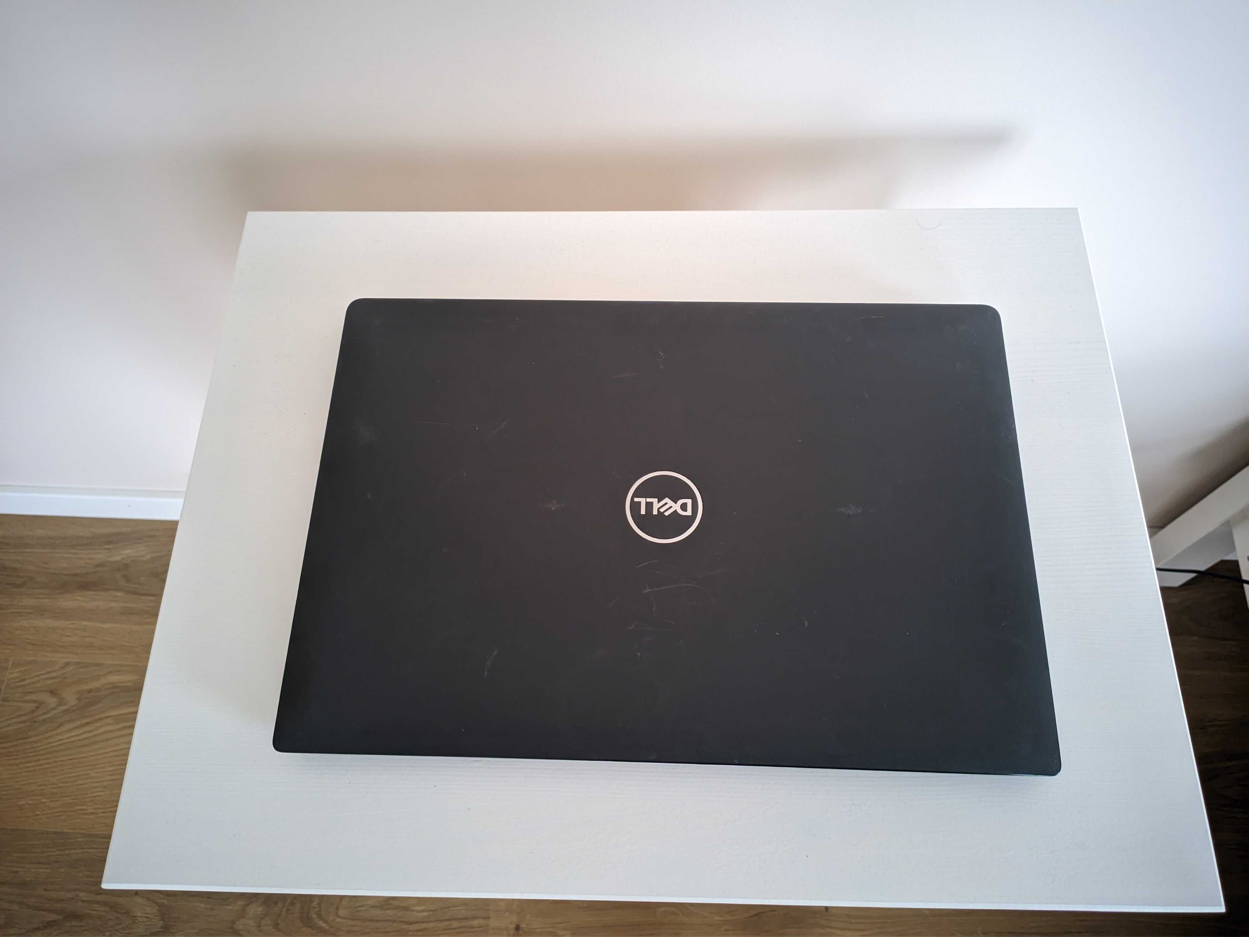 Лаптоп Dell Latitude 3420