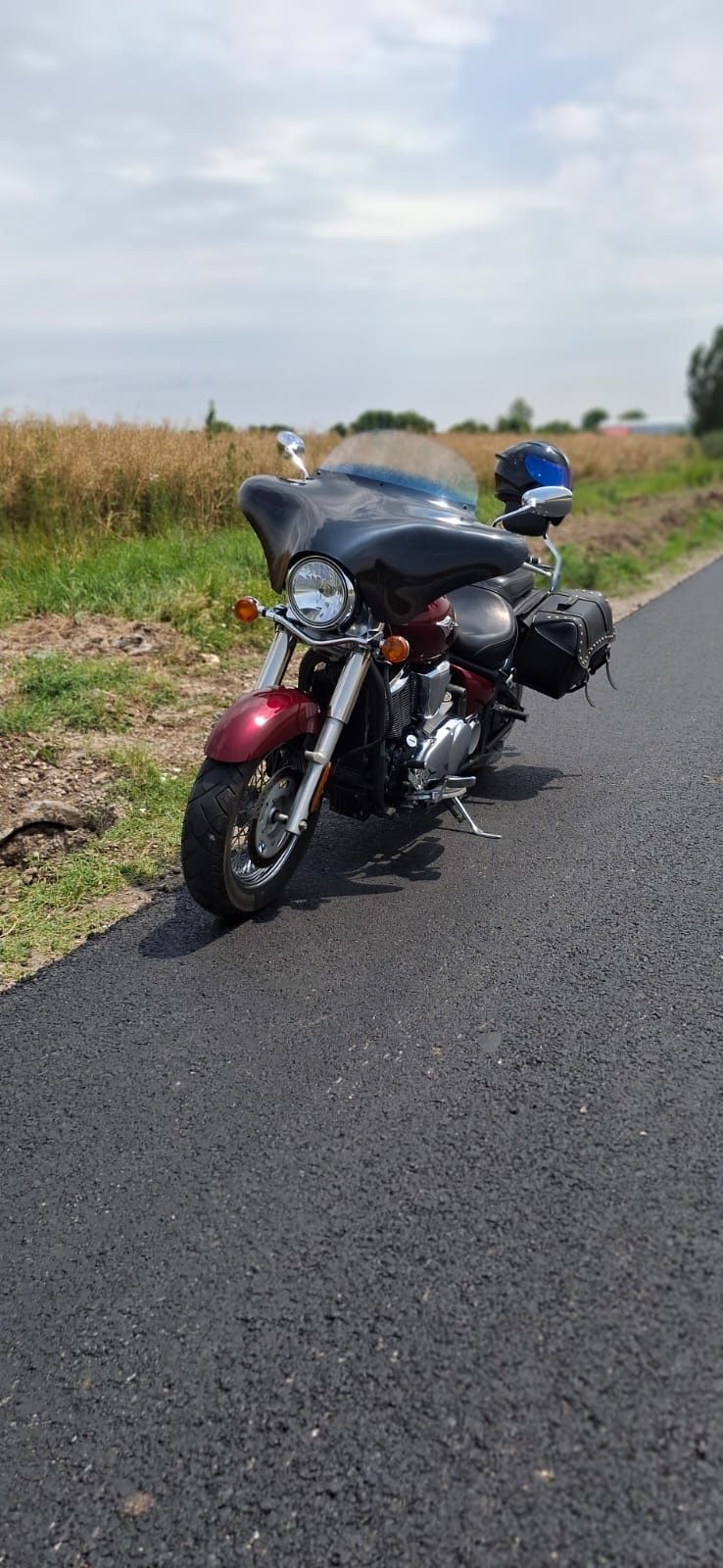 Vând Kawasaki Vulcan 900

An fabricație 2010 - 15.000 mile (24.000 km)