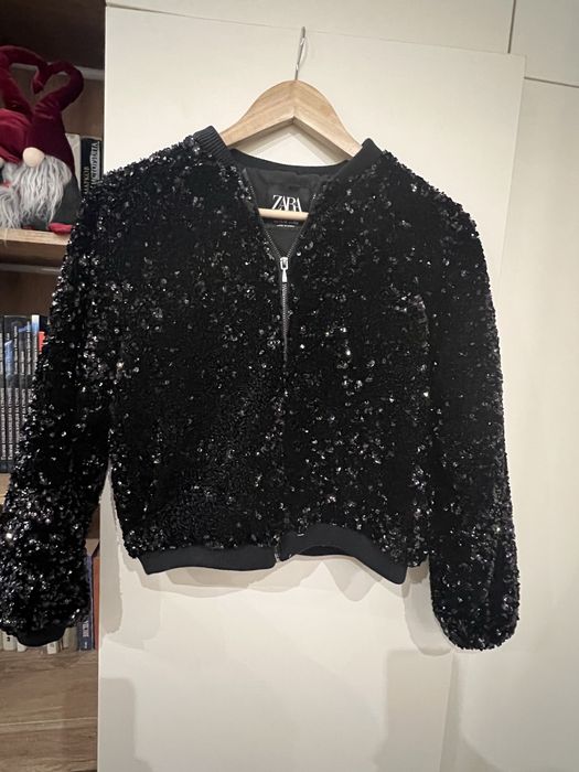 Суитчър с пайети Zara