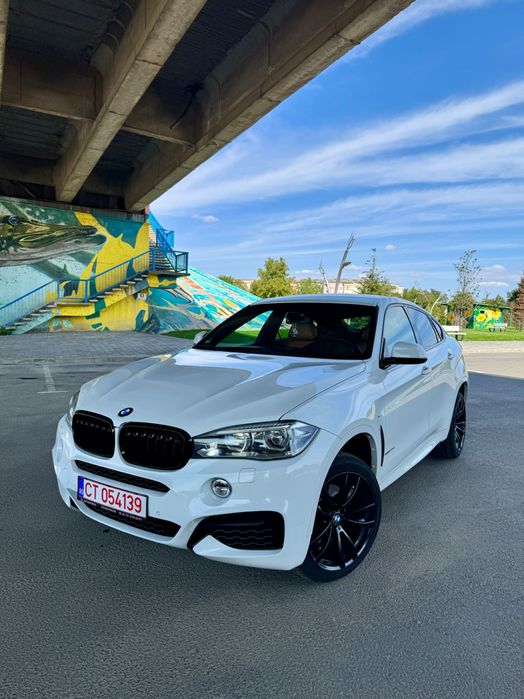 BMW x6 an 2018 4.0 313 cp