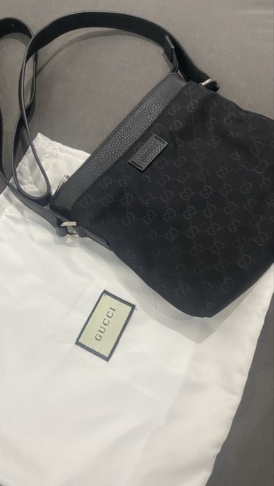 Чанта GUCCI мъжка нова