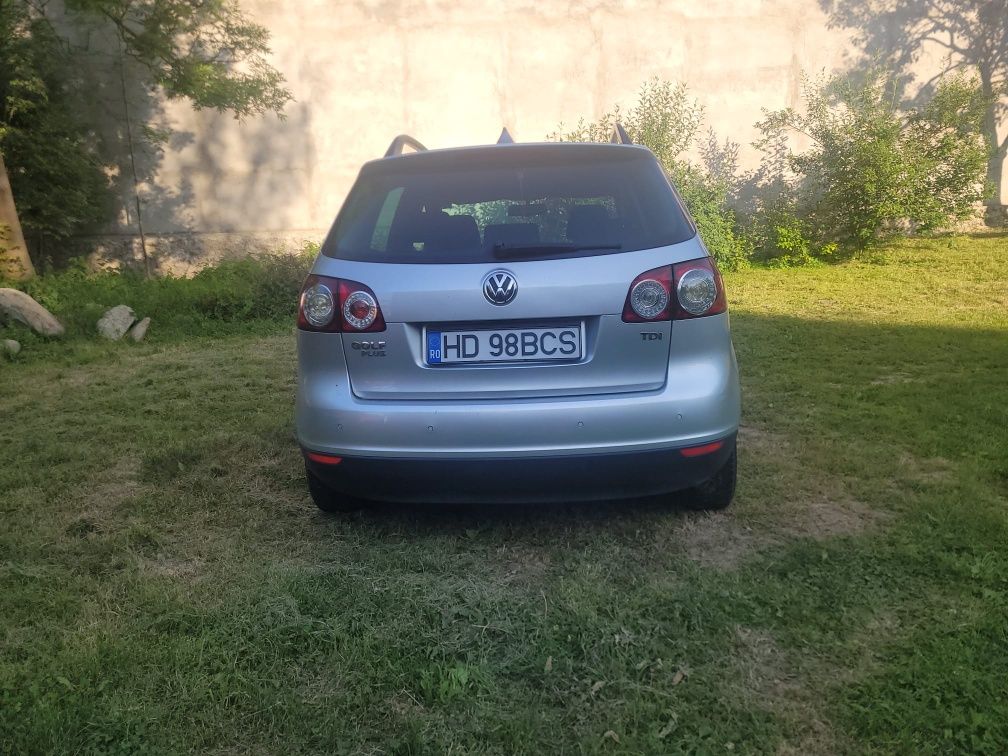Vând VW Golf 5 Plus