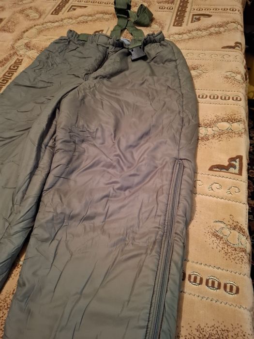 Costum termic surplus militar