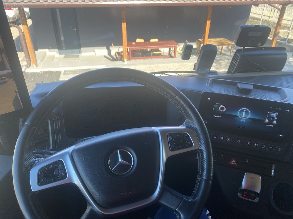 Vand Mercedes Actros Edition One