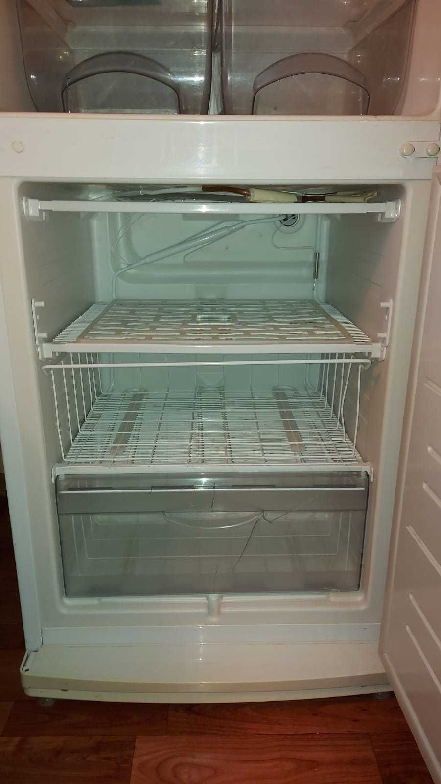 Холодильник-морозильник Атлант ХМ-5010