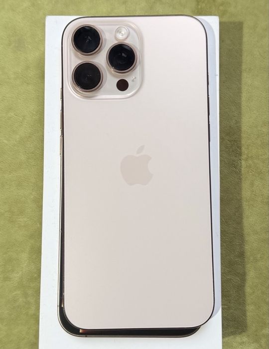 Продается Iphone 16 pro max