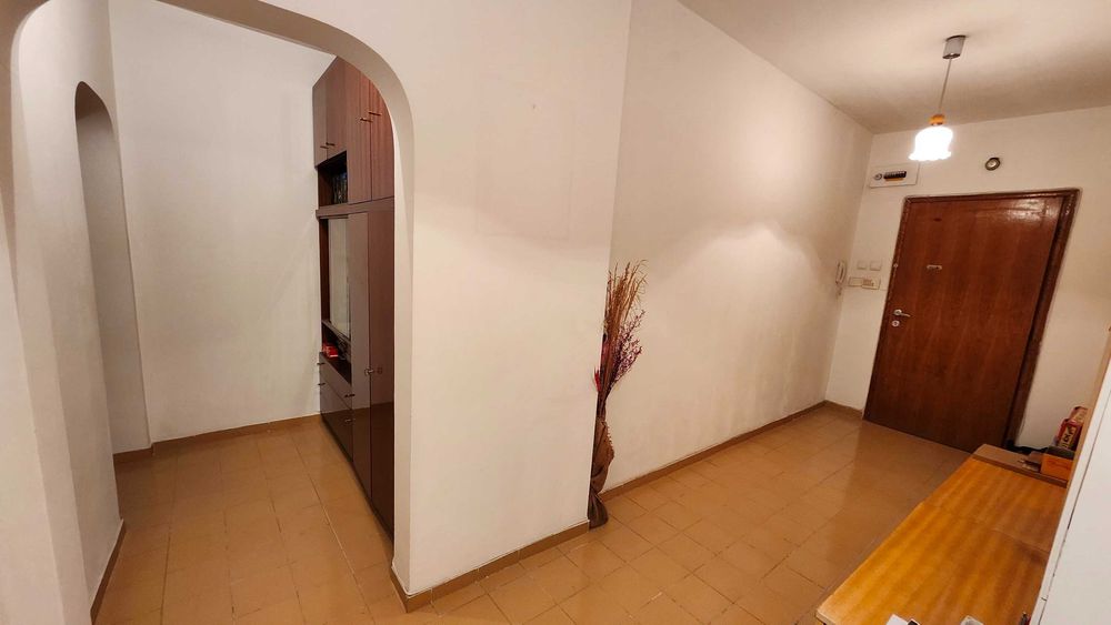 Продава се Четиристаен апартамент в София, Борово - 123 кв.м за 2642 €/кв.м - Снимка #9