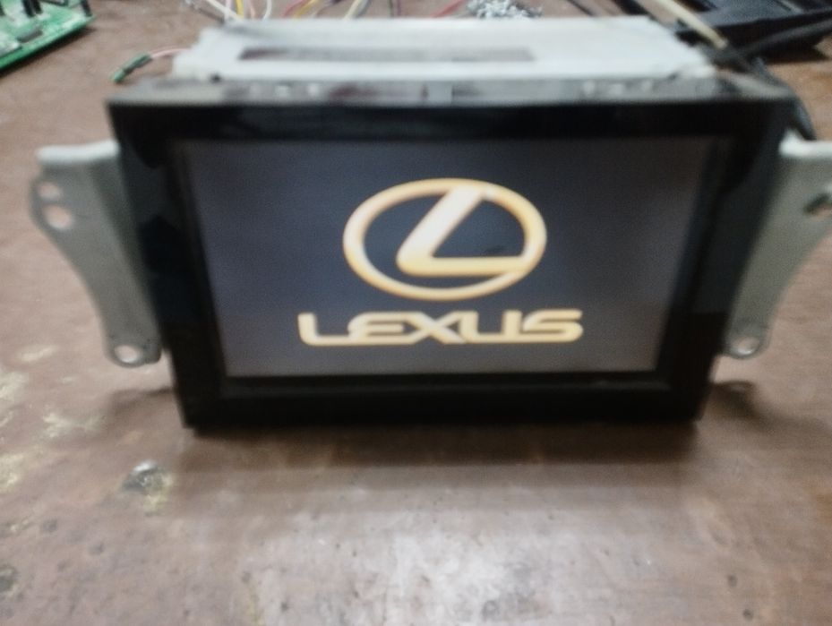 Монитор Lexus RX300