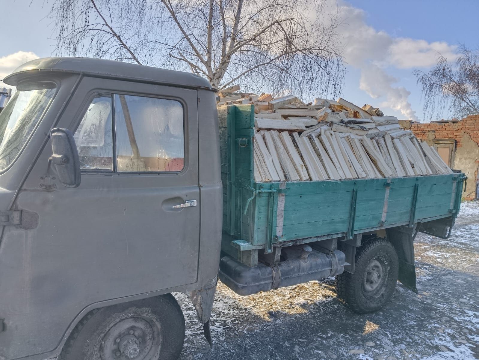 Дрова. ОСИНА колотые. Цена указана с доставкой по городу.