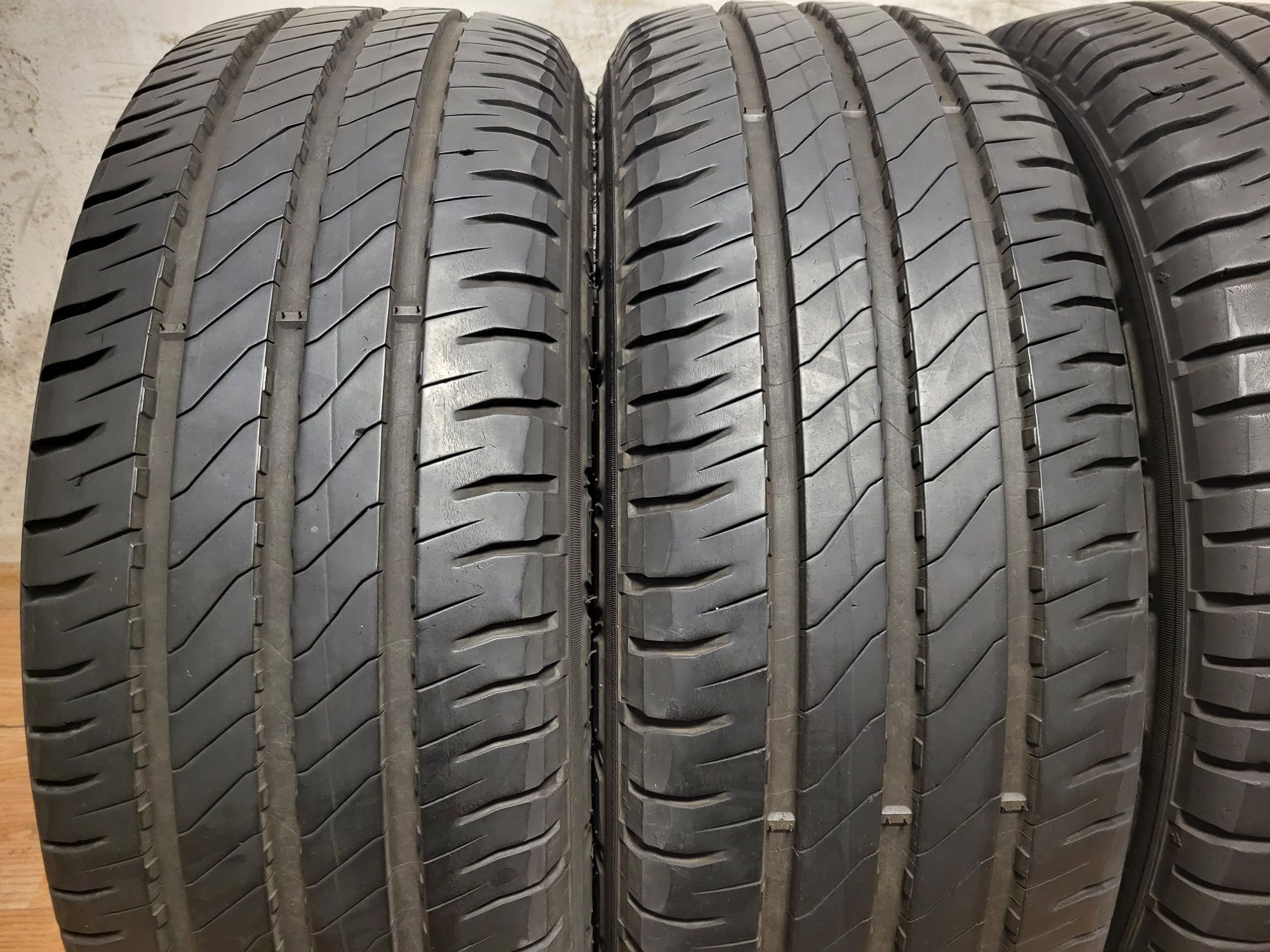 215/65/16C Michelin / летни гуми бус