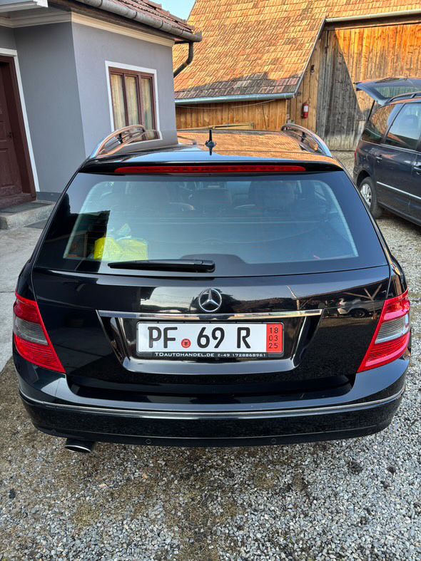 Mercedes Benz 2.2 manual