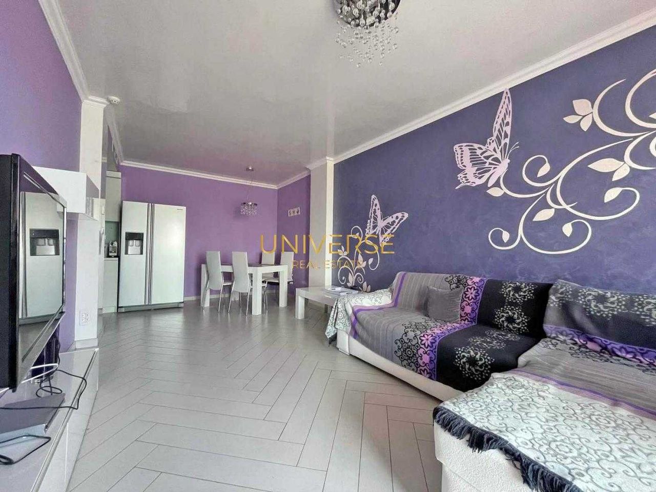 Продава се Тристаен апартамент в к.к. Елените - 100 кв.м за 1300 €/кв.м - Снимка #1