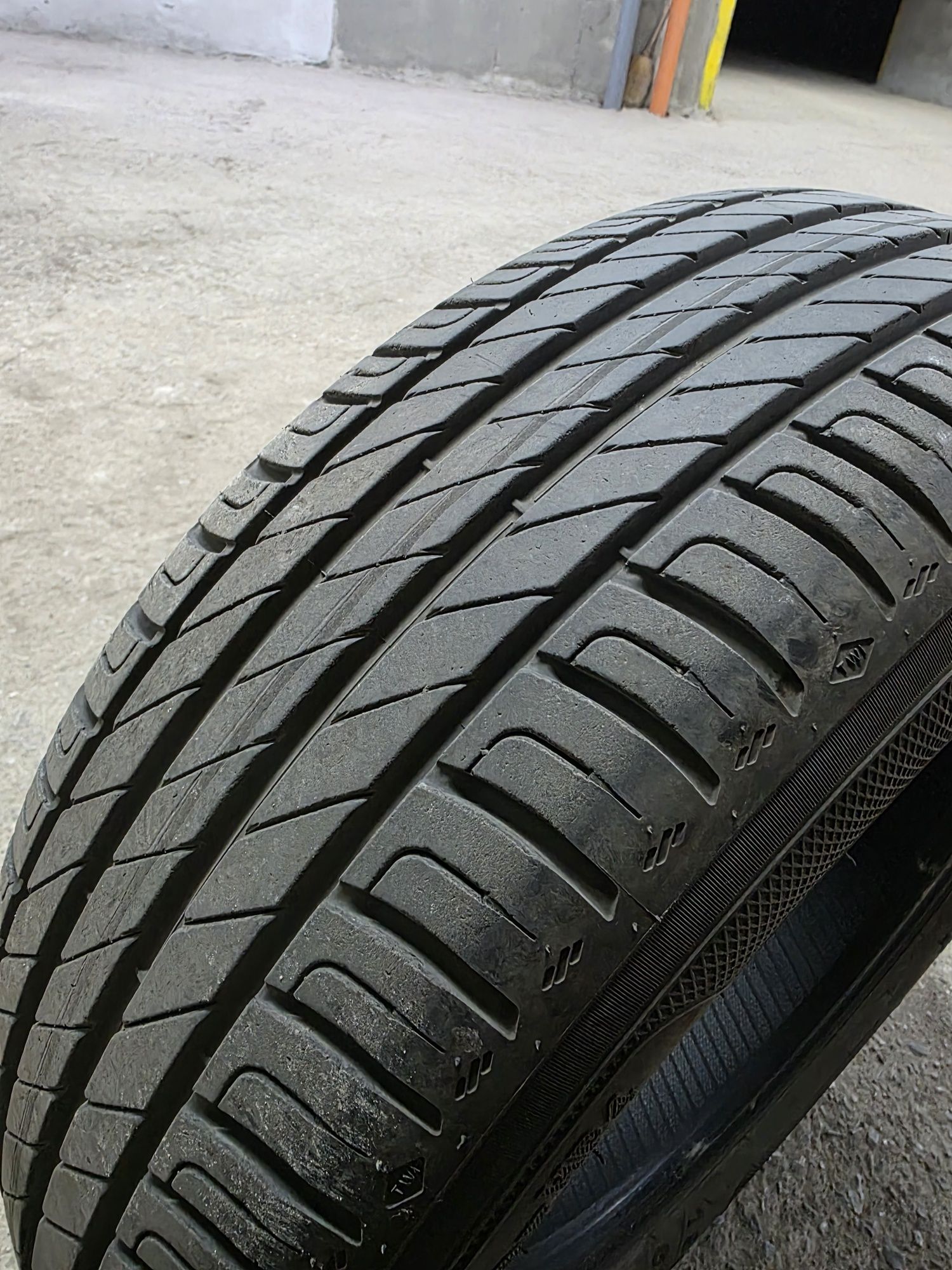 Kleber HP4 195/60/R15