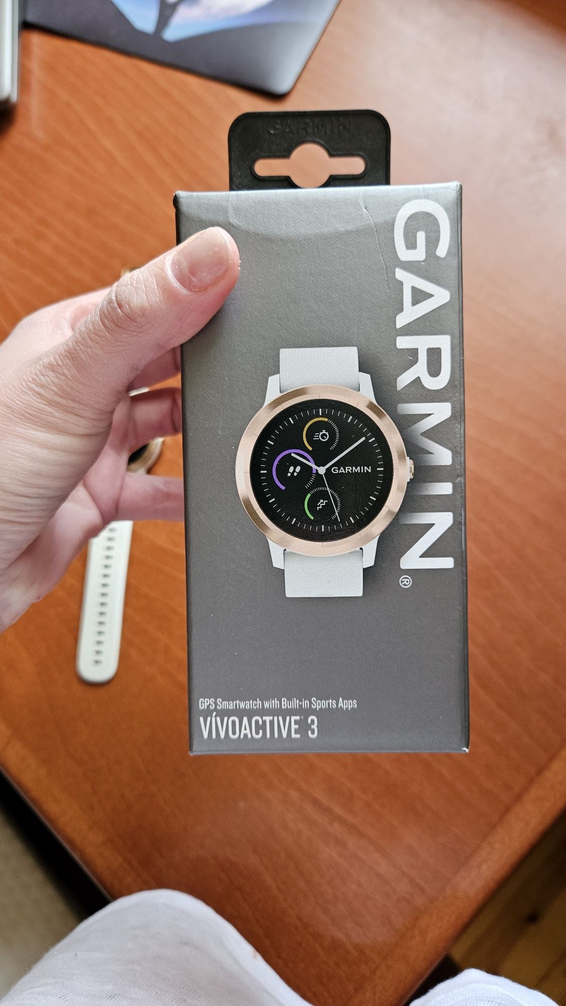 Smart часовник Garmin Vivoavtive 3