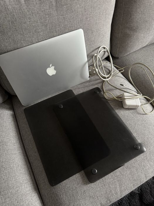 Apple MacBook Air a1466 Не Работи!