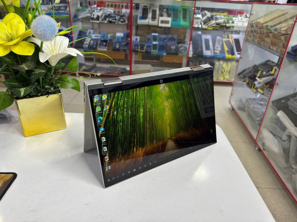 Hp  core i3 x360 ekrani sensorlik
