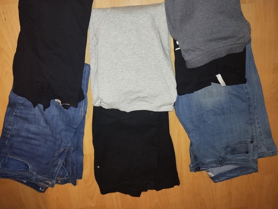 Lot mare haine fete : blugi ,hanorace,bluze + geacă