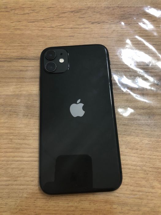 iPhone 11, Negru, 128 GB