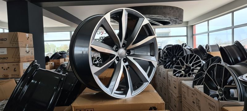 22цола AUDI Q7 Q8 Ауди 4бр