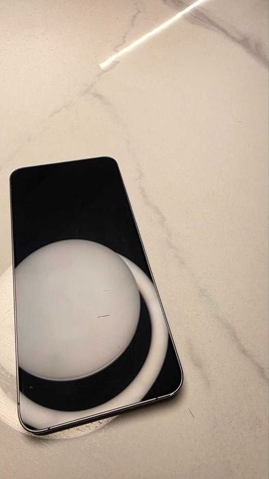 Samsung S24 plus 512 GB  в гарация