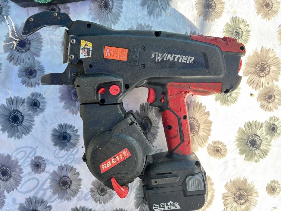 Pistol de legat sarma max