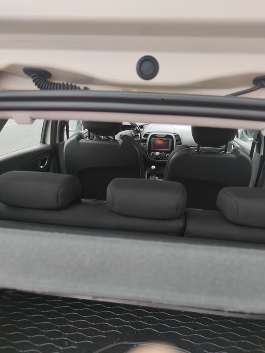 Vând Renault Captur