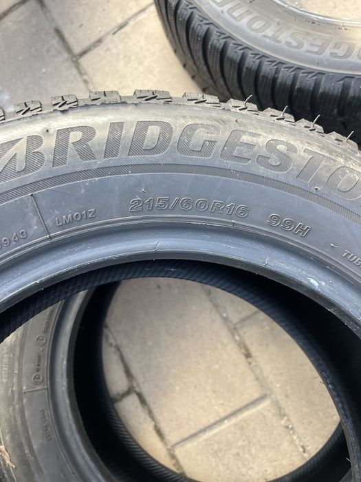 215 60 16 bridgestone iarna