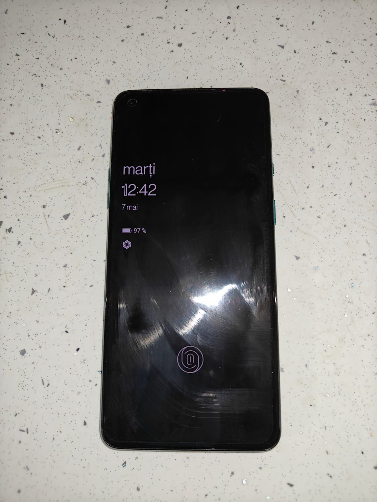 OnePlus 8T se vinde