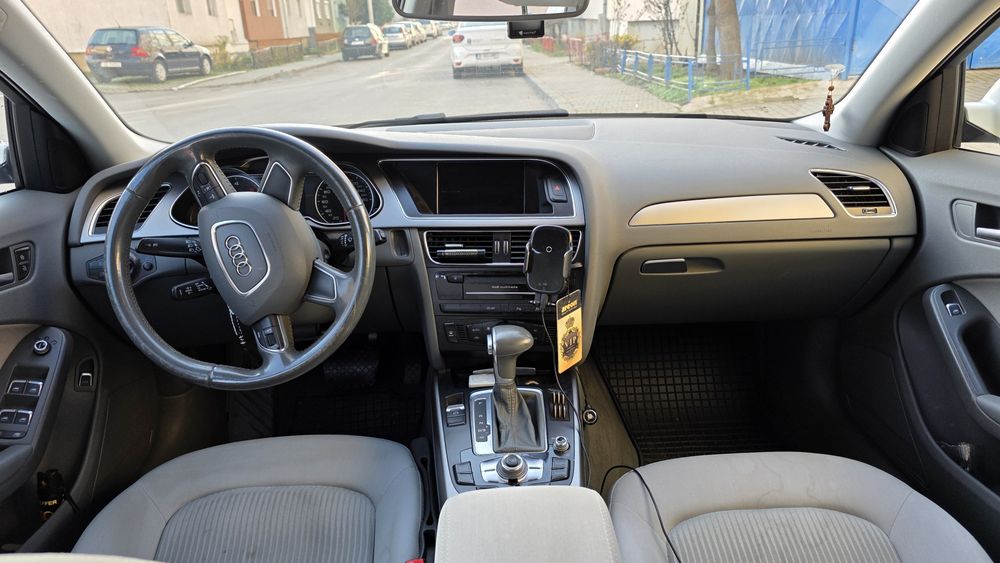 Aufi A4 B8 2.0 TDI, 2012, 143CP, Automata, Combi