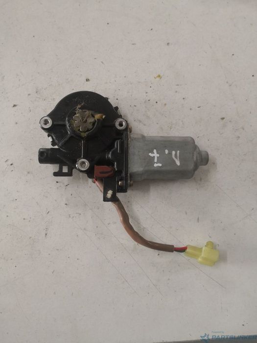 Motoras macara geam dreapta fata DAIHATSU TERIOS (J1_) [ 1997 - 2006 ] OEM 0621008630
