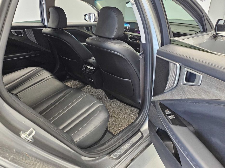 Kia K8 Noblesse Lite
