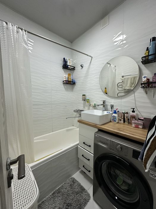 Чиланзар 7.  1в2комнатная.  Евро меб и тех