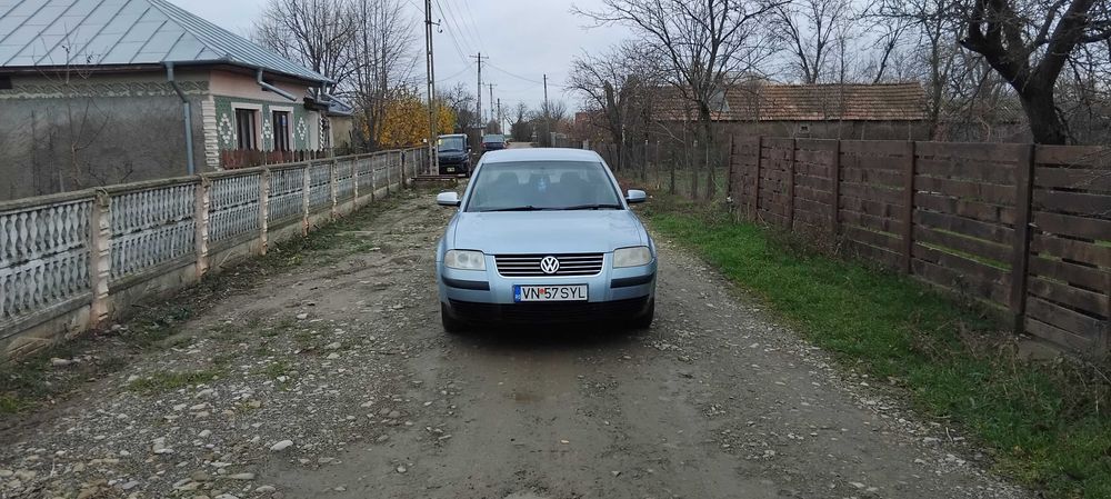 Volkswagen. Passat. Volan. Dreapta.